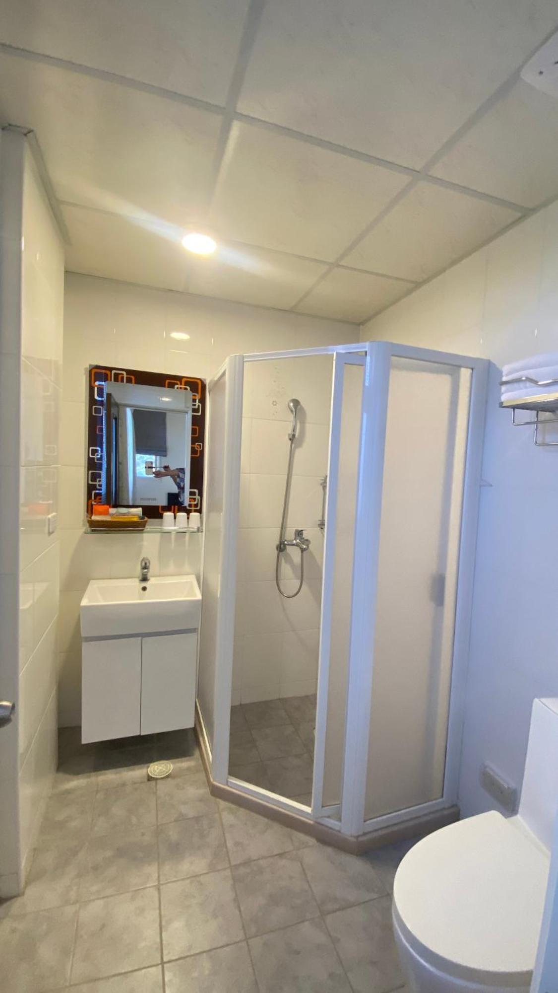 Tamowan Apartment Donghe Bagian luar foto